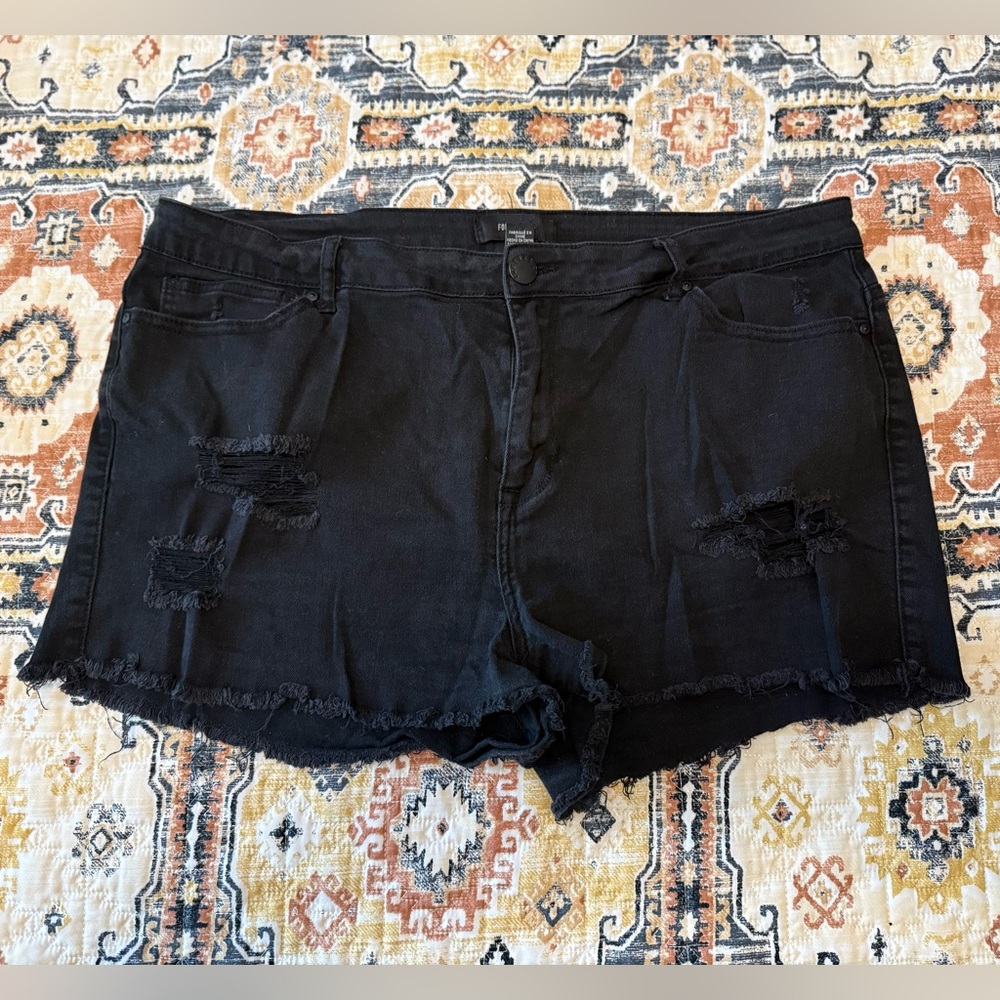Forever 21 Plus Stretchy Black Distressed Jean Shorts